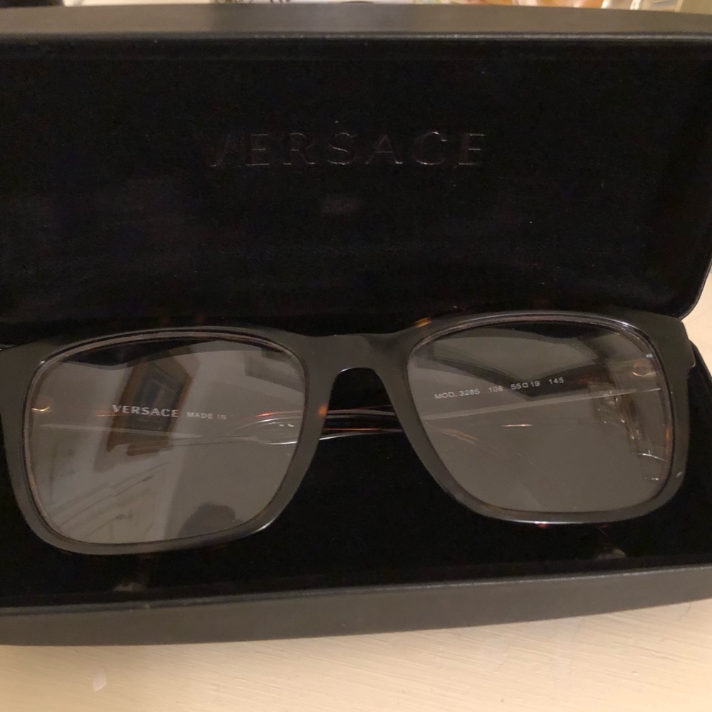 Versace frames in good condition, can just replace the lens. Vision Source